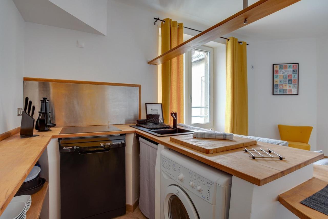 Au Coeur De Nantes Design Et Cosy Apartment Exterior photo